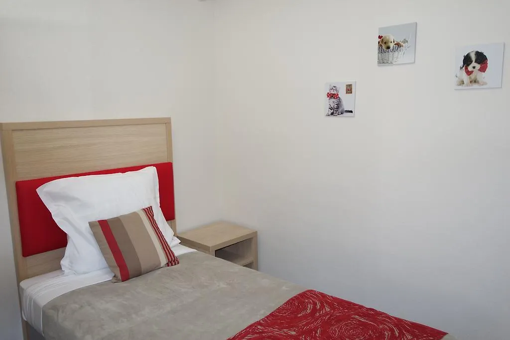 D'win Hotel 2*